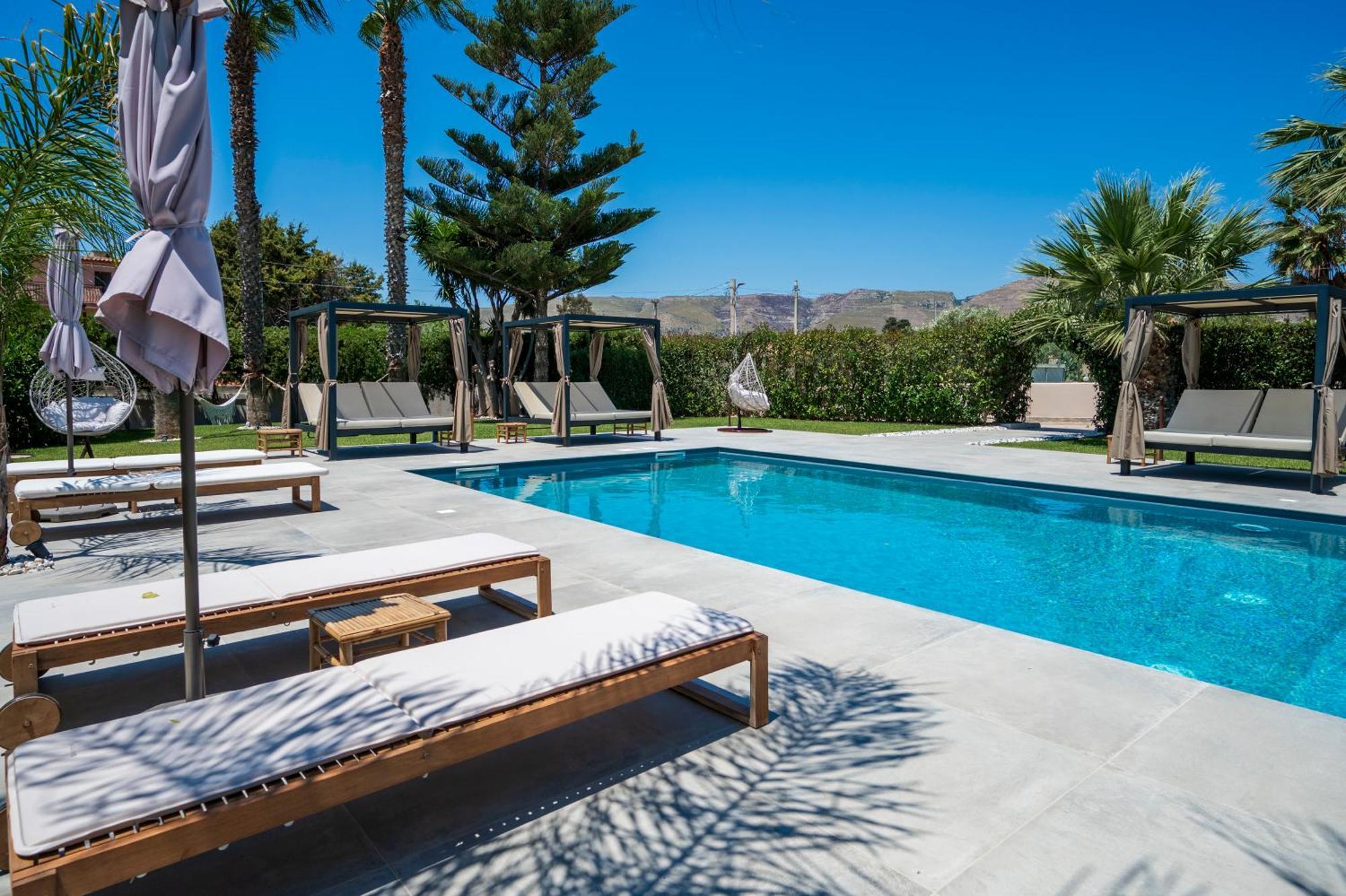 Villa Dolmen Beach 阿沃拉 外观 照片